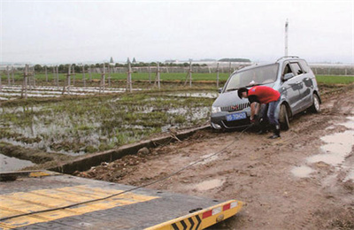 奈曼旗抚顺道路救援